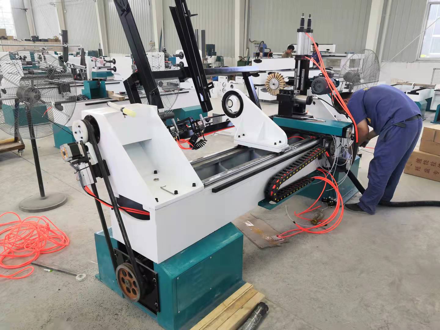 Cnc houtdraaibankmachine met a - Cnc Wood Lathe Machine recensie en prijs